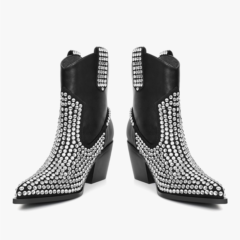 Black Leather and Silver Studded Women Cowgirl Western/ Dress Bootsl